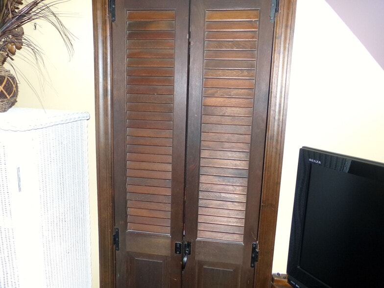 More Photos Of 145 Ocean Ave, Point Pleasant Beach Specialty For Sale