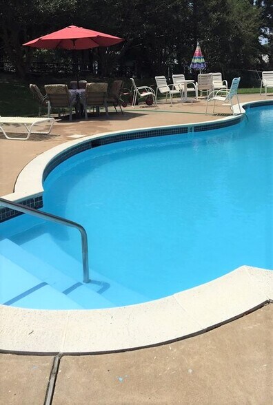 More Photos Of 277 Harbor View Cir, Colonial Beach Marina For Sale