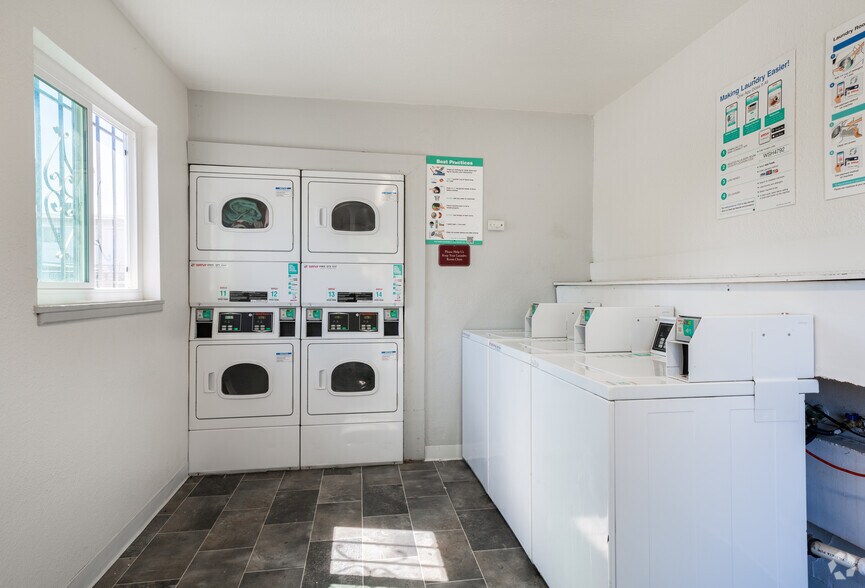 More Photos Of 2928 Watt Ave, Sacramento Apartments For Sale