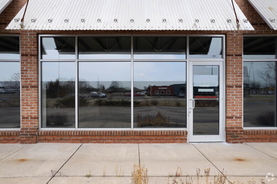 More Photos Of 1810-1816 Plover Rd, Plover General Retail For Lease