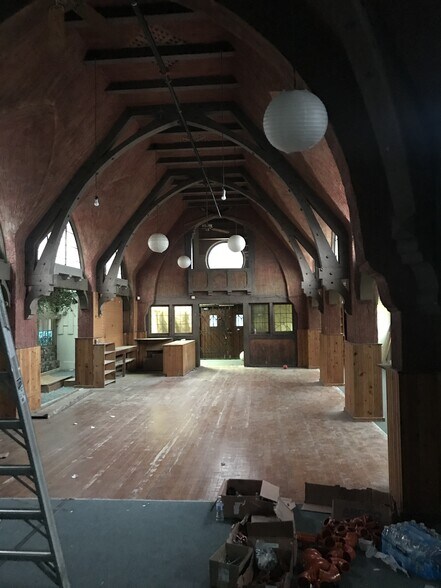 More Photos Of 3031-3051 Adeline St, Berkeley Freestanding For Lease