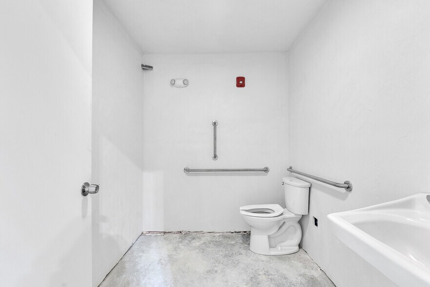 More Photos Of 2360 Plainfield Pike, Cranston Light Distribution For Lease