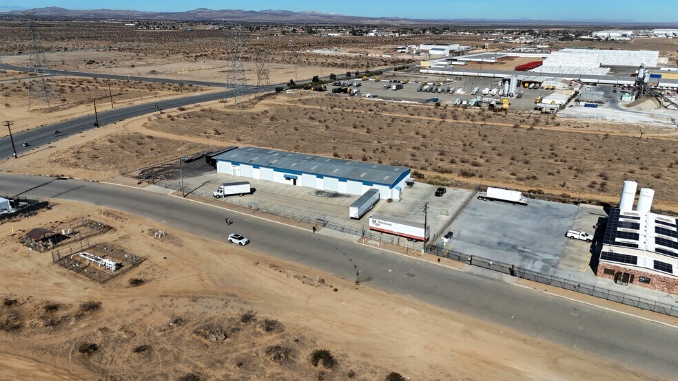 More Photos Of 12080 Rancho Rd, Adelanto Service For Lease