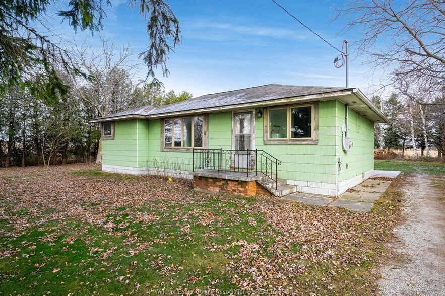 More Photos Of 713 Mersea Road 4, Staples Land For Sale