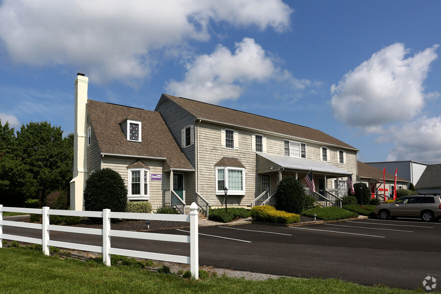 Primary Photo Of 1903 Manakin Rd, Manakin Sabot Office For Lease