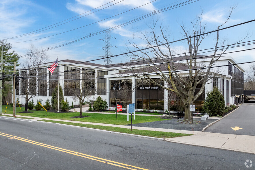 Primary Photo Of 1 Main St, Chatham Office For Lease