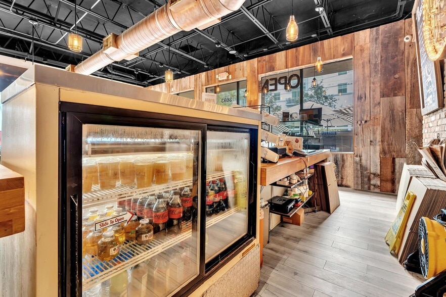More Photos Of 3693 SW 22nd Ter, Miami General Retail For Lease