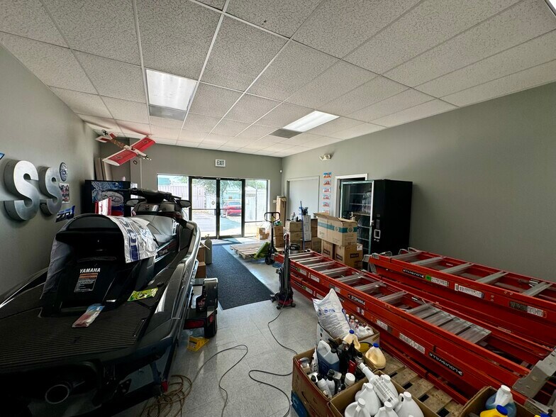 More Photos Of 840 E Highway 193, Layton General Retail For Sale