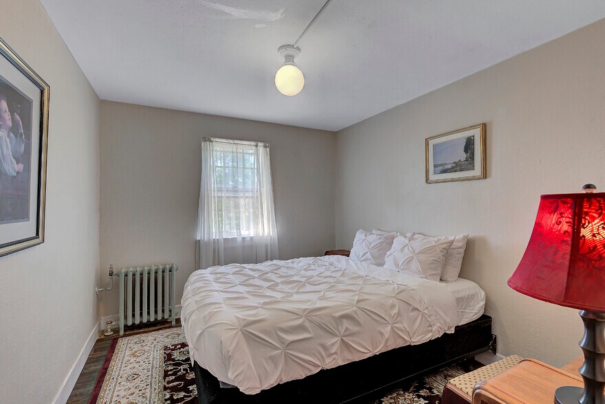 More Photos Of 2245 Head Ln, Helena Hotel For Sale