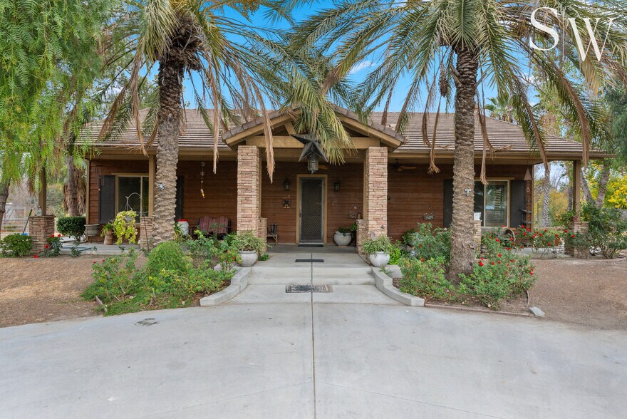 More Photos Of 805 N Sanderson Ave, San Jacinto Specialty For Sale