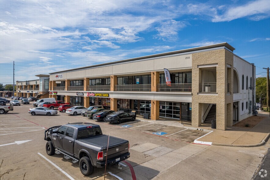 More Photos Of 2515-2555 Inwood Rd, Dallas Unknown For Lease