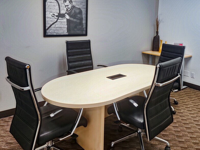 More Photos Of 885 W Georgia St, Vancouver Coworking Space