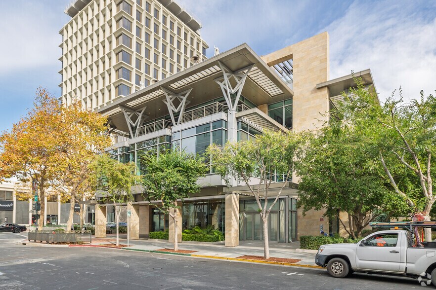 More Photos Of 500-508 University Ave, Palo Alto Office For Lease