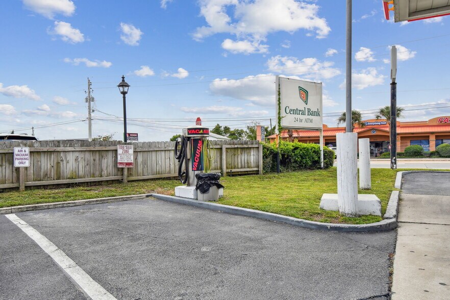 More Photos Of 2350 N Ponce De Leon Blvd, Saint Augustine Service Station For Sale