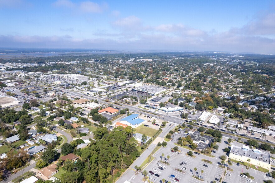 More Photos Of 703-705 Atlantic Blvd, Atlantic Beach Storefront For Lease