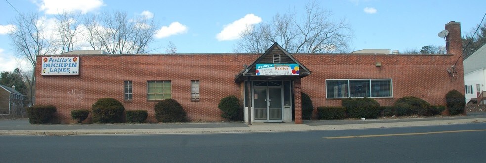 More Photos Of 491 Meriden Rd, Waterbury Bowling Alley For Sale