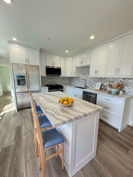 More Photos Of 1823 Westholme Ave, Los Angeles Apartments For Sale