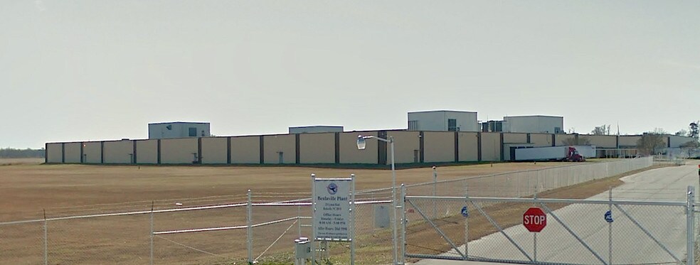 More Photos Of 326 Lyman Rd, Beulaville Manufacturing For Lease