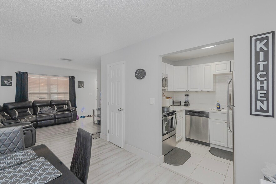More Photos Of 3775 NW 116th Ter, Coral Springs Apartments For Sale