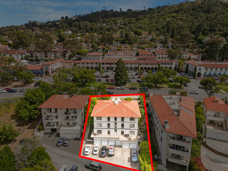 More Photos Of 229 Palos Verdes Dr W, Palos Verdes Estates Multifamily For Sale