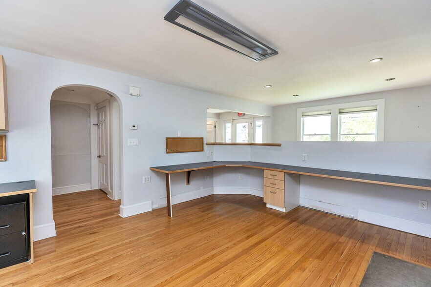 More Photos Of 479 Nashua St, Milford Office For Sale
