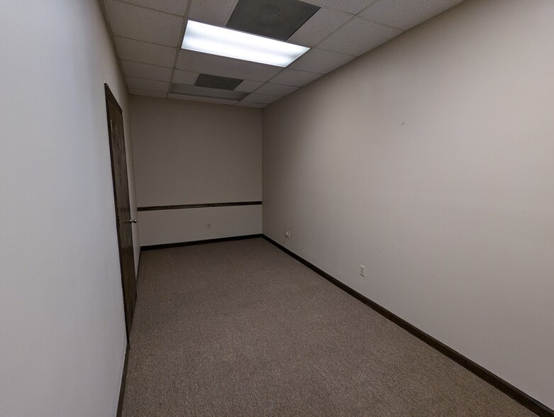 More Photos Of 1010 5th Ave N, Myrtle Beach Office For Lease
