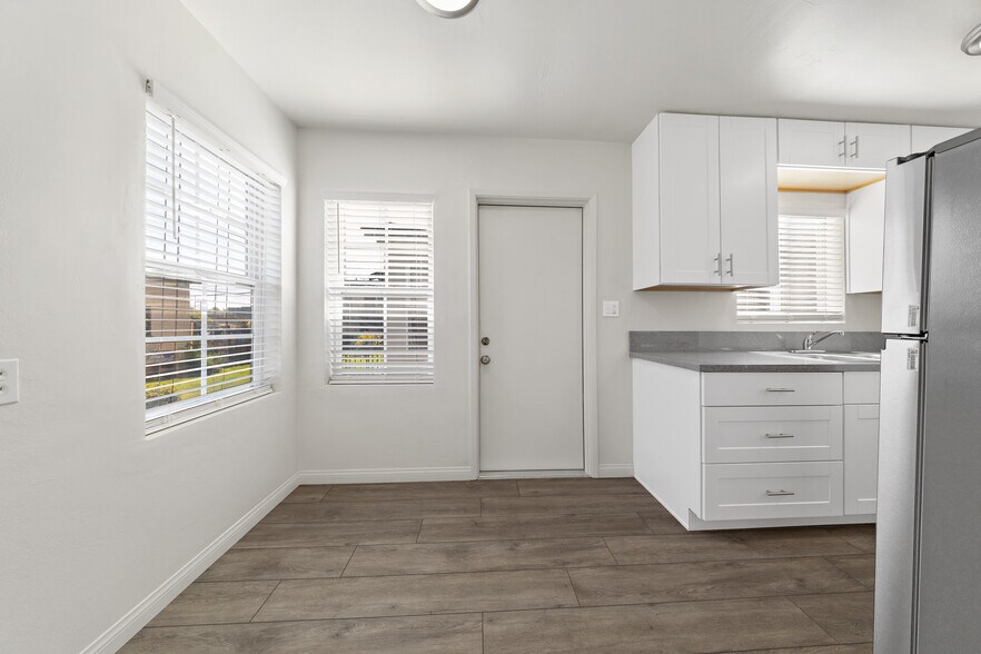 More Photos Of 3141-3153 Imperial Ave, San Diego Apartments For Sale