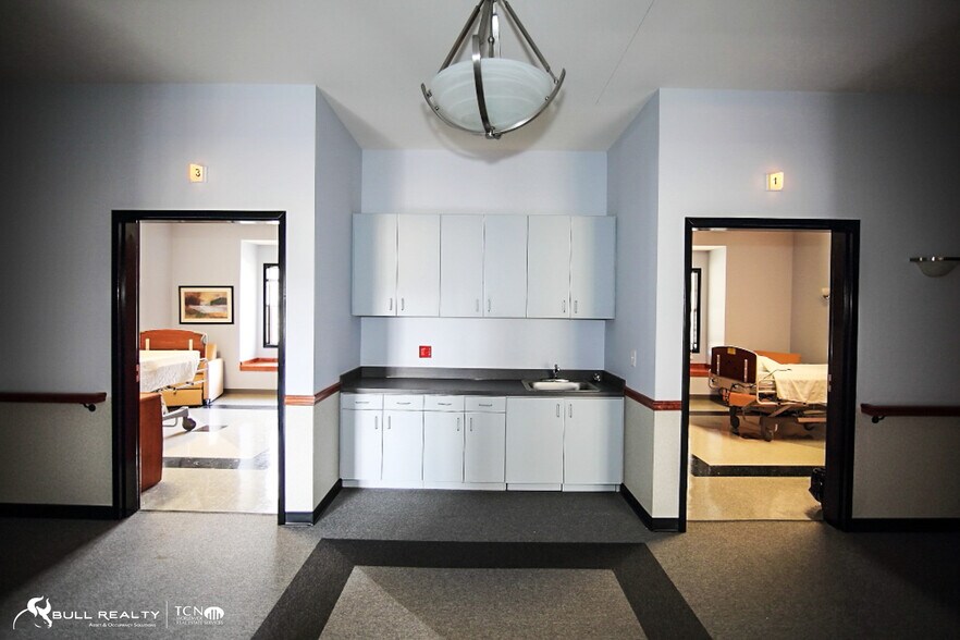 More Photos Of 22 Madras Pky, Newnan Healthcare For Lease