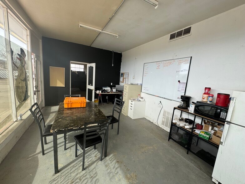 More Photos Of 1162 Ute Ave, Grand Junction Freestanding For Sale