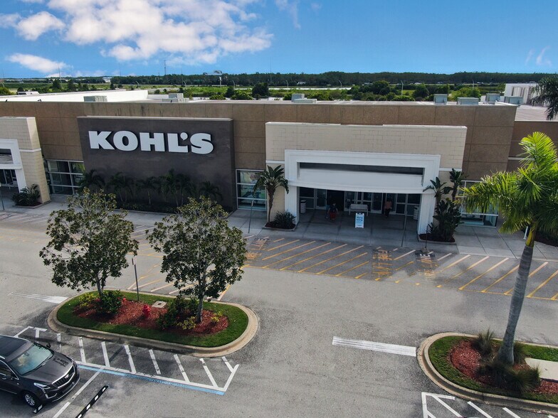 9375 Six Mile Cypress Pky, Fort Myers, FL 33912 For Lease