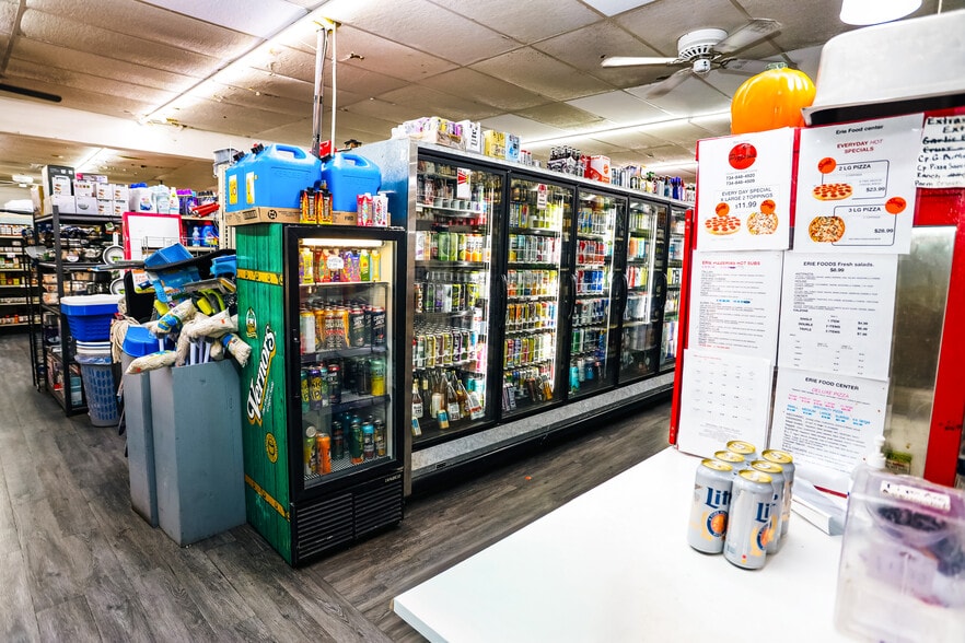 More Photos Of 9875 S Dixie Hwy, Erie Supermarket For Sale