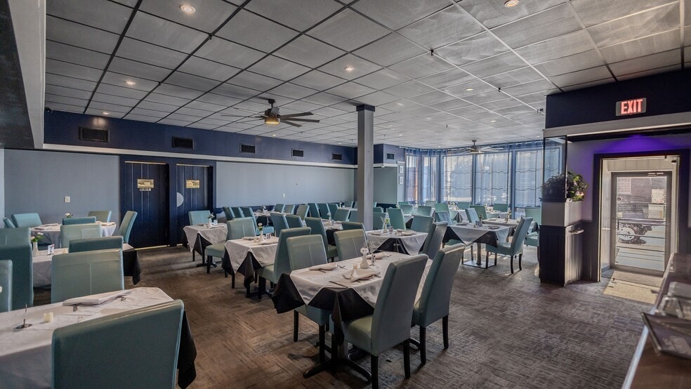 More Photos Of 1525 16th St, Central City General Retail For Sale