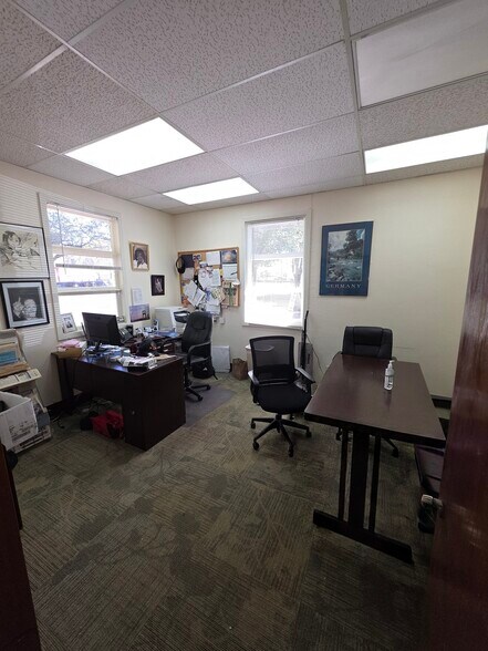 More Photos Of 1727 NE 13th Ave, Portland Medical For Lease