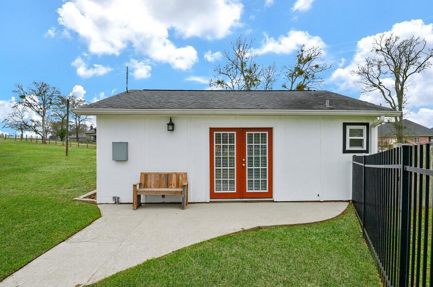 More Photos Of 8811 FM 359 Rd, Richmond Specialty For Sale