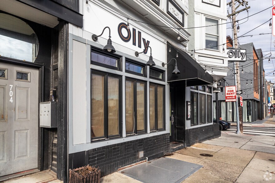 More Photos Of 700 S 5th St, Philadelphia Apartments For Sale