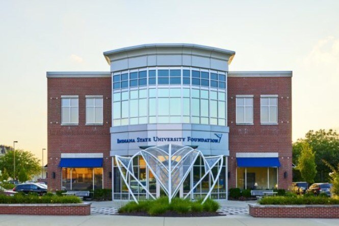 Primary Photo Of 22 N 5th St, Terre Haute Office For Lease