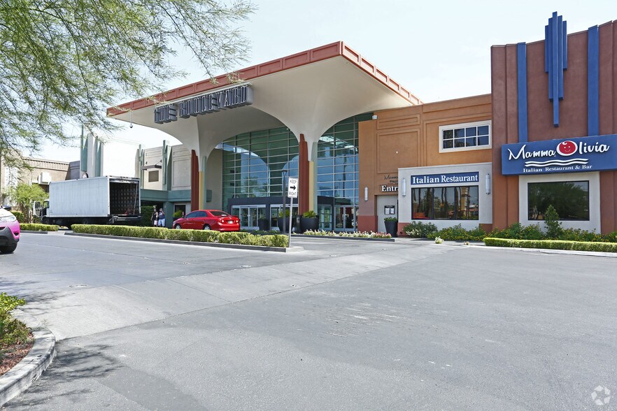More Photos Of 3528 S Maryland Pky, Las Vegas Unknown For Lease