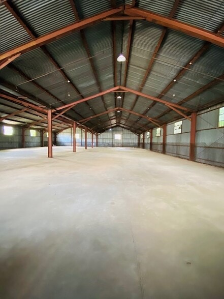 Primary Photo Of 301 Taylor st, Griffin General Retail For Lease