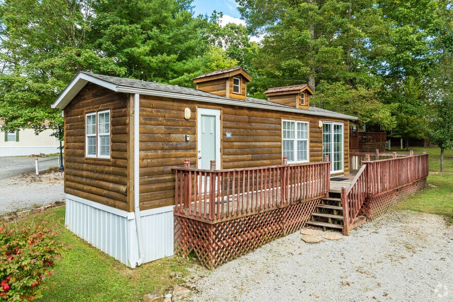 More Photos Of 11845 US 41 St, Monteagle Trailer Camper Park For Sale