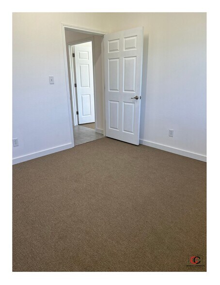 More Photos Of 921 New Hope Dr, Cedar Park Medical For Sale