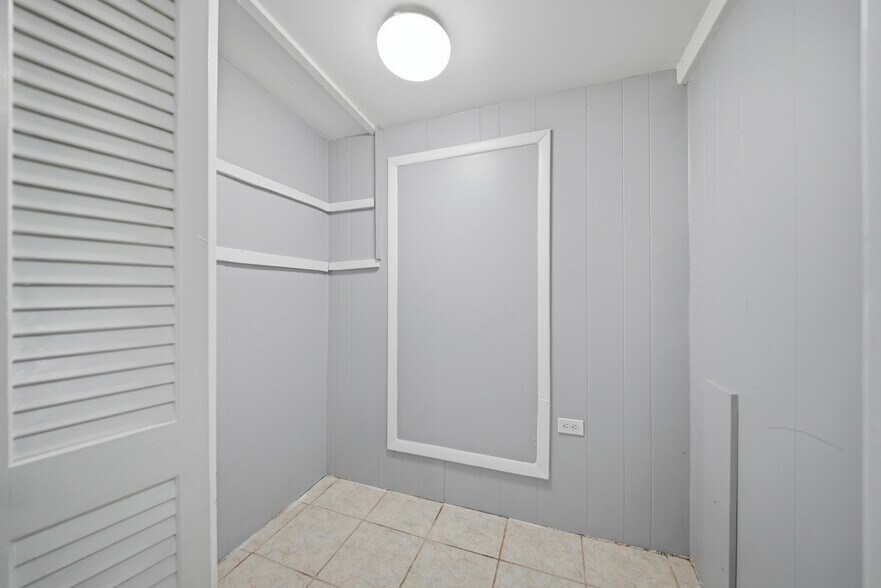More Photos Of 266 Douglas St, Manchester Multifamily For Sale