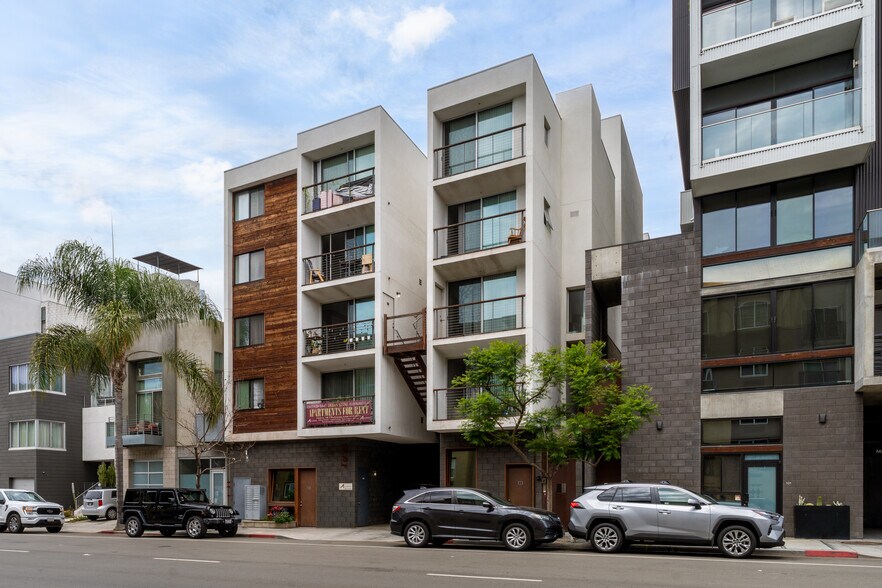 Primary Photo Of 1941 Columbia St, San Diego Apartments For Sale