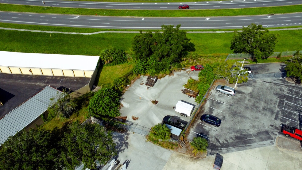 More Photos Of 4100 Silver Star Rd, Orlando Unknown For Lease