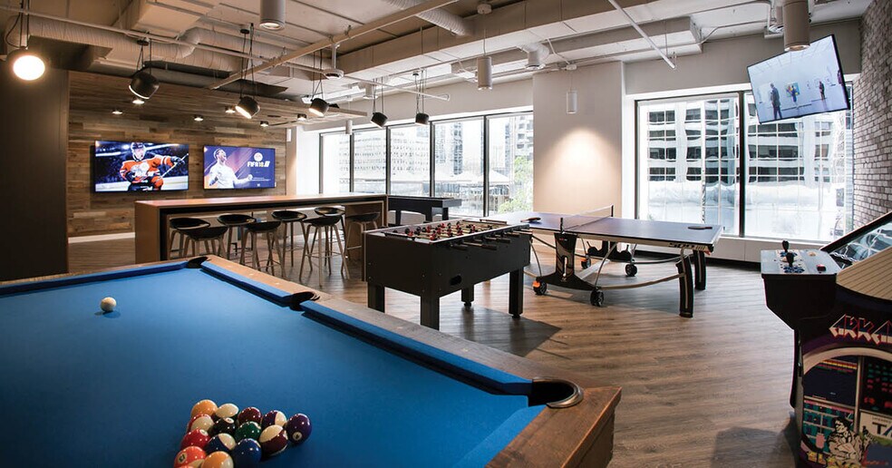 More Photos Of 250 6th Ave SW, Calgary Office For Lease