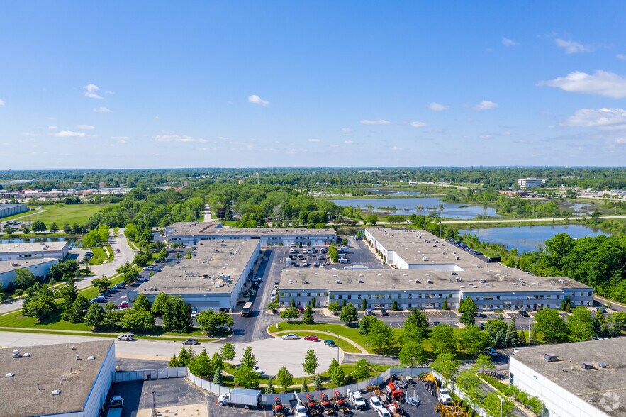 More Photos Of 1585 Beverly Ct, Aurora Warehouse For Lease