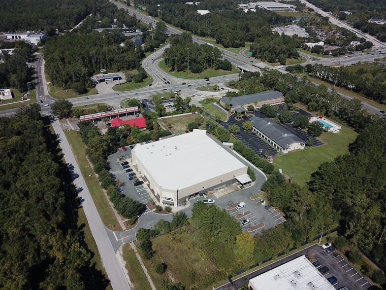 More Photos Of 5431 SW 35th Dr, Gainesville Showroom For Sale