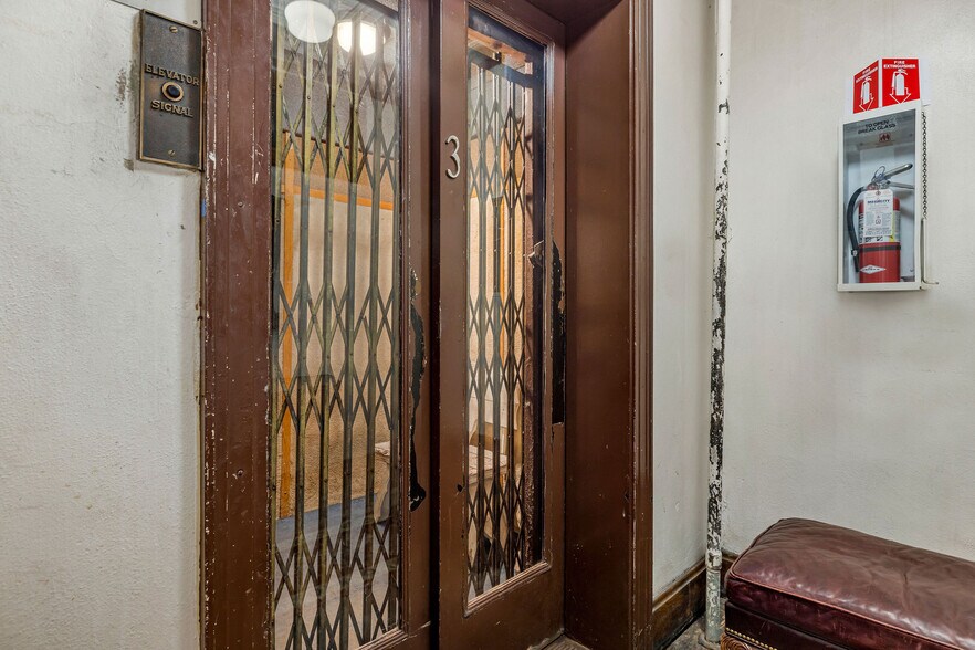 More Photos Of 113 S Main St, Urbana Apartments For Lease