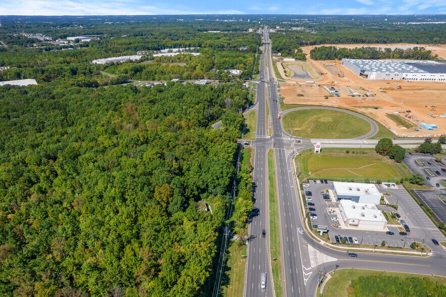 More Photos Of 2608 Mount Holly Rd, Burlington Land For Lease