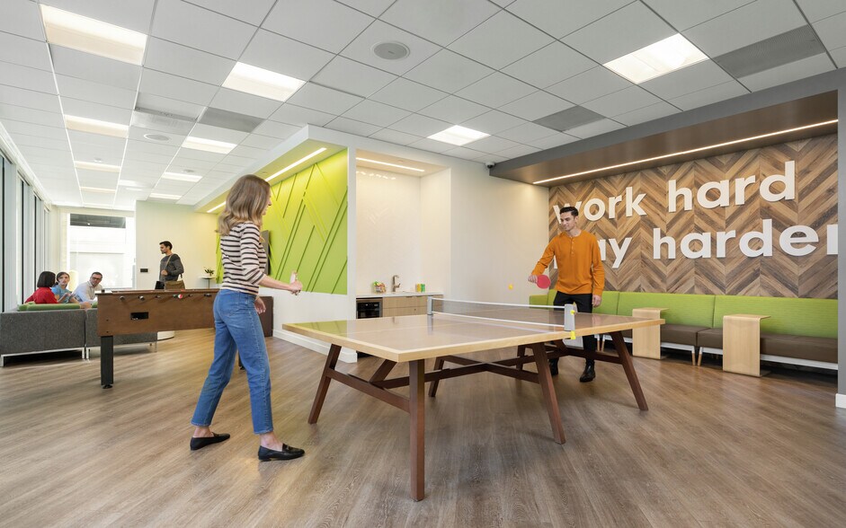 More Photos Of 1 Park Plaza, Irvine Office For Lease