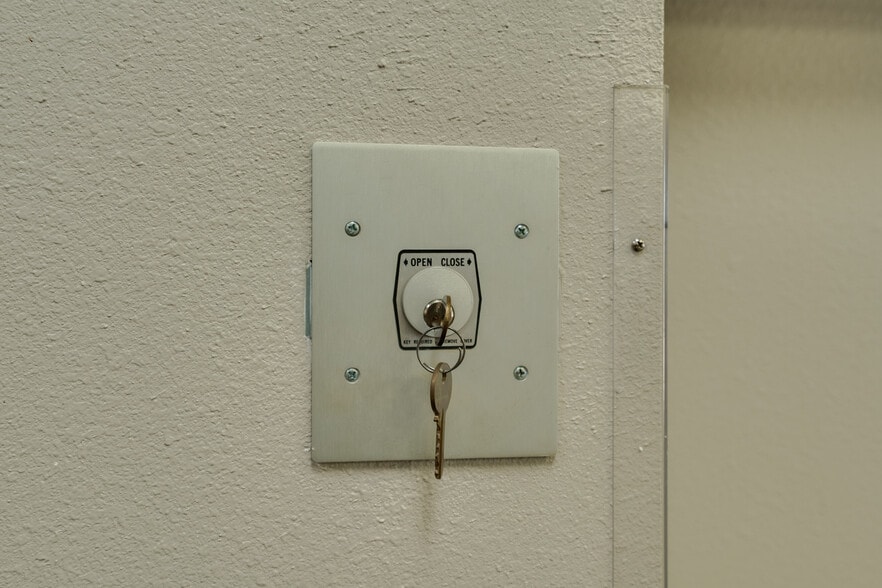 More Photos Of 2618 Old Iowa Park Rd, Wichita Falls Bank For Sale